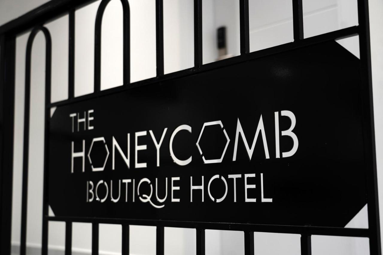 غوليم The Honeycomb Boutique Hotel المظهر الخارجي الصورة