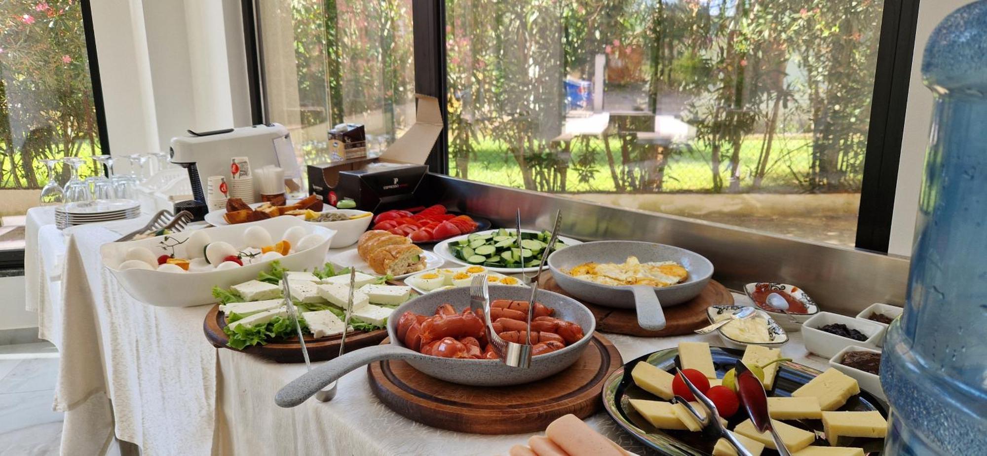 The Honeycomb Boutique Hotel غوليم المظهر الخارجي الصورة